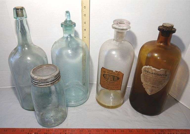 Toronto Crown Jar & Apothecary Bottles