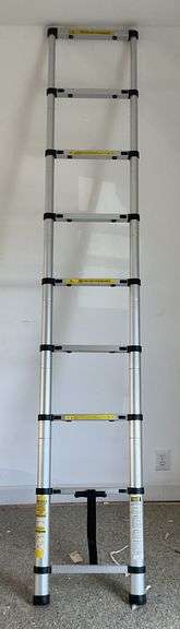 8’ Collapsible Ladder