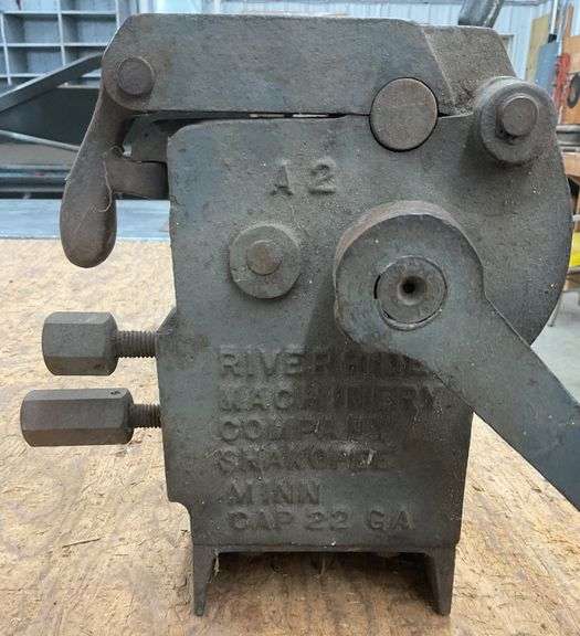 Riverside Machinery 30'' Slip Roll Machine