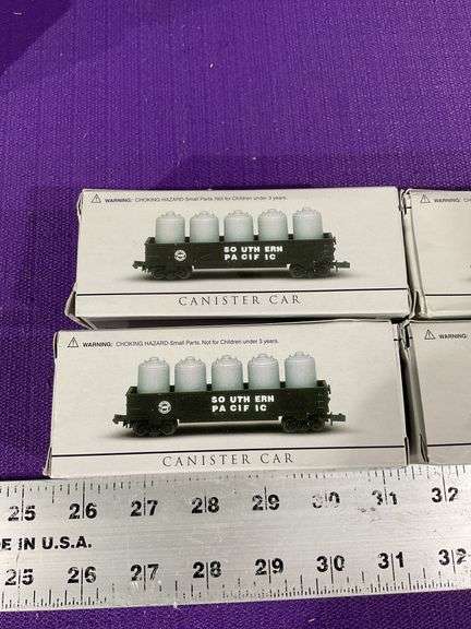 4 Pc. Southern Pacific Canister Cars