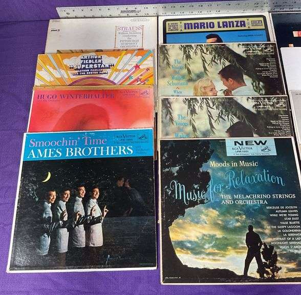 20 Ct. Ames Brothers, Mario Lanza &amp; More Records - Sherwood Auctions