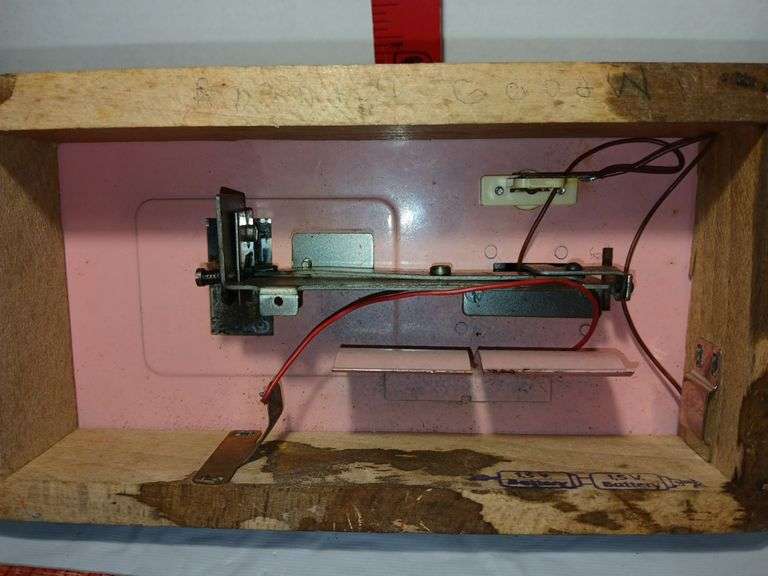 1940's Battery Operated Kayanee Sew Master Sewing Machine made in Germany (untested)