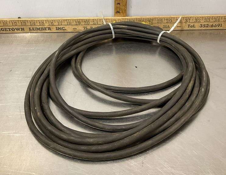 28 Ft. Heavy Duty Extension Cord