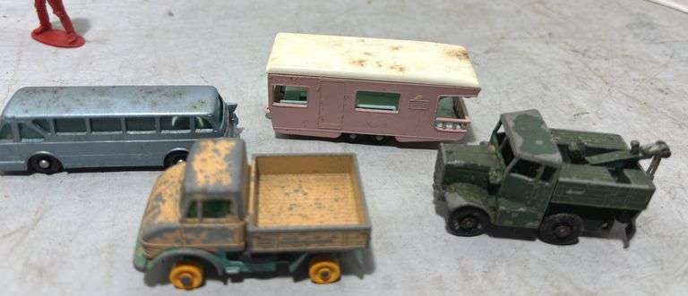 Deputy Outfit Metal Cap Pistol, Cloth Toy Town Book & Matchbox Toy Collection