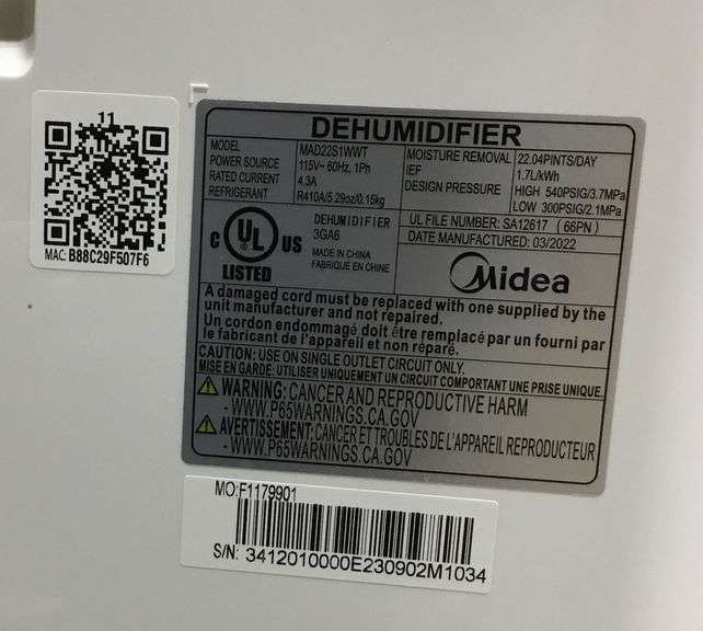 Midea Dehumidifier - Powers On When Plugged In
