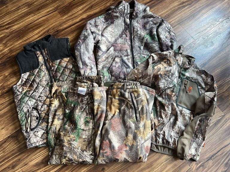 Assorted Hunting Jackets, Vest & Pants - See Pics for Sizes