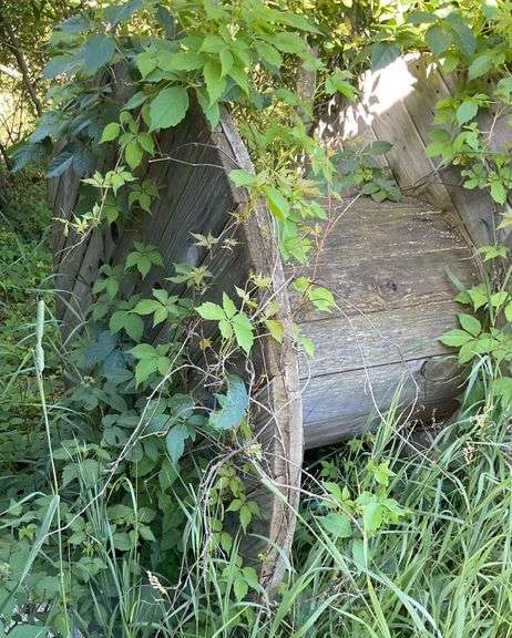 56''x36'' Wooden Spool