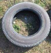 Qty-2 Bridgestone 255/70R22.5
