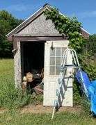 Garden Shed & Contents Buyer Responsible for Removal No Loader Available