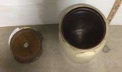 #6 Crock Pot with Lid