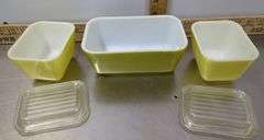Pyrex Refrigerator Dishes