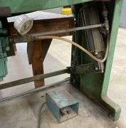Peck, Sto & Wilcox Model 152-P 52'' Electric Tin Shear W/ Extra Blades & Outfeed Table