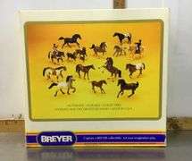 Breyer Horse No. 465 Roemer Champion Dutch Warm-Blood
