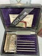 Gem Junior Safety Razor in its Original Case & Box
