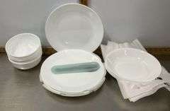 Corelle White Dishes 4 Dinner Plates, 4 Cereal Bowls, 4 Soup Bowls & Lunch Box Tableware
