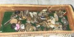 Quill Box & Variety of Cufflinks