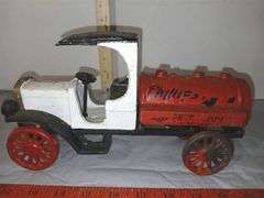 Cyber Distributors Cast Iron Collectible Phillips 66 Oil Tanker Toy