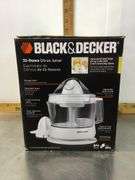Black & Decker 32 Oz. Citrus Juicer (has power)