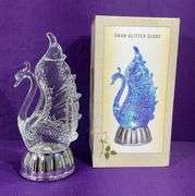 11” Cracker Barrel Swan Glitter Globe