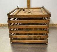 Egg Crate with Top