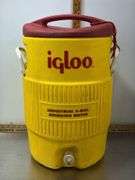 Igloo 5 Gallon Water Dispenser