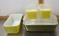 Pyrex Refrigerator Dishes