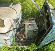 Ez-Go 3 Wheel Golf Cart & Charger Non Running