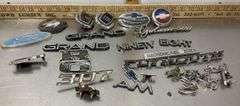 Automobile & Truck Signs