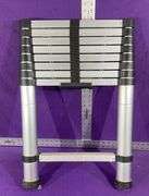 8’ Collapsible Ladder