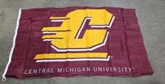 Central Banner, Picture, Metal Tree, Tongs