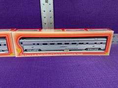 IHC HO Scale Southern Pullman Passenger Car & IHC HO Scale Atchison Topeka W/ Corrugated Sides & San