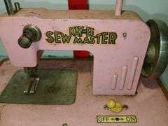 1940's Battery Operated Kayanee Sew Master Sewing Machine made in Germany (untested)