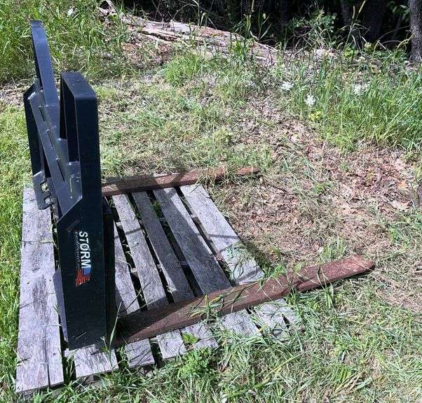 Quick Attach Storm 48” long Bale Spears/Pallet Forks