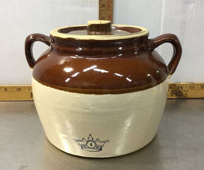 Robinson Ransbottem Blue Crown Bean Pot