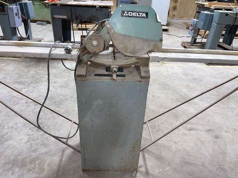 Delta 10” Motorized Miter Box- 110 plug- 9’ long