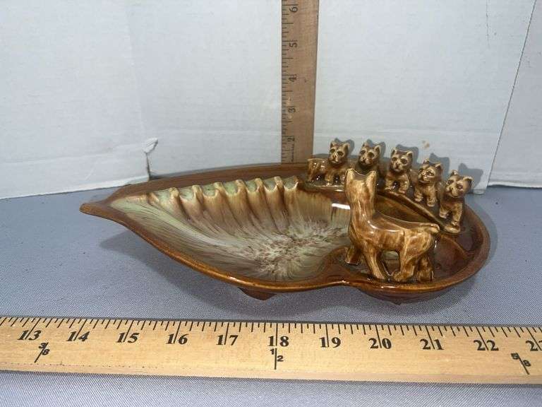 Ceramic Cat Family Ashtray