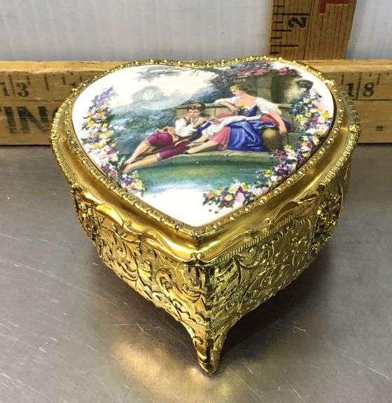Vintage Heart Shaped Music/Jewelry Box