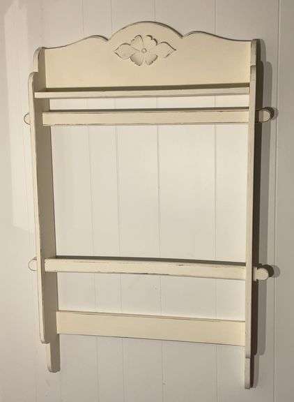 Wall Mounted Blanket/Towel Rack 50”Tx34”Lx5.5”W