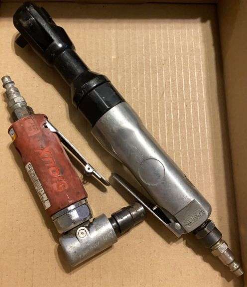SIOUX Right Angle Die Grinder & 3/8” Air Ratchet