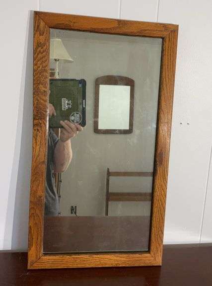 Heavy Wood Framed Mirror 26.5”Tx14.5”W