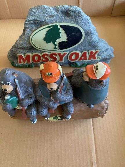 Mossy Oak Forever Collectibles