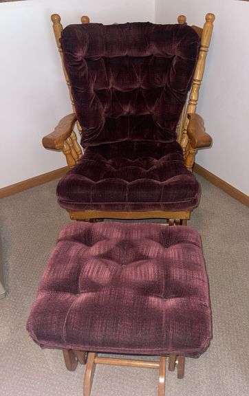 Oak Oversized Glider 40” tall/28” wide & Ottoman w/ Cushions