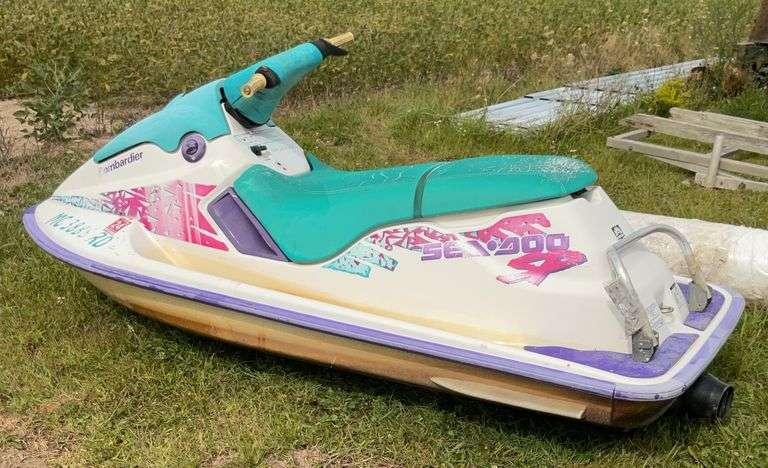 1995 Sea Doo Bombardier Jet Ski Runs and Drives