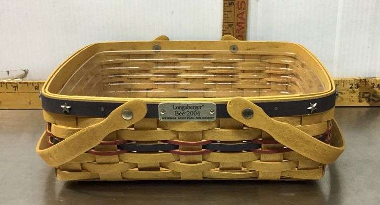 Longaberger Bee 2004 Basket With Insert