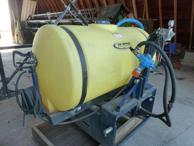 Ag Sprayer 3pt 200-Gal PTO Pump 12 row boom & Brush Gun