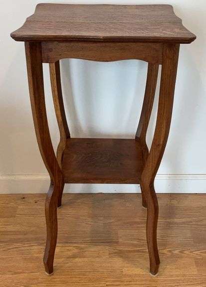 Vintage Nesting Oak Side Table/ Plant Stand 29”Tx16”Lx16”W