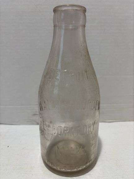 Walker Gordon Lab Walker-Gordon Laboratory Milk Bottle- Detroit, Michigan - Sherwood Auctions