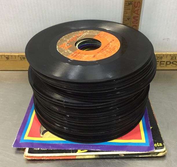 Stack Of 45s - Sherwood Auctions