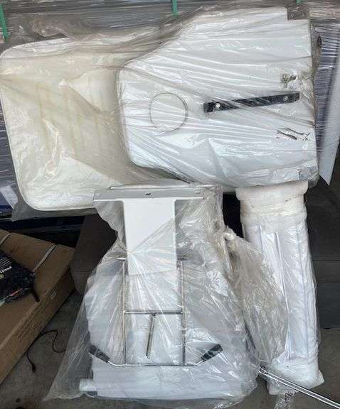 Massage/Esthetics Chair