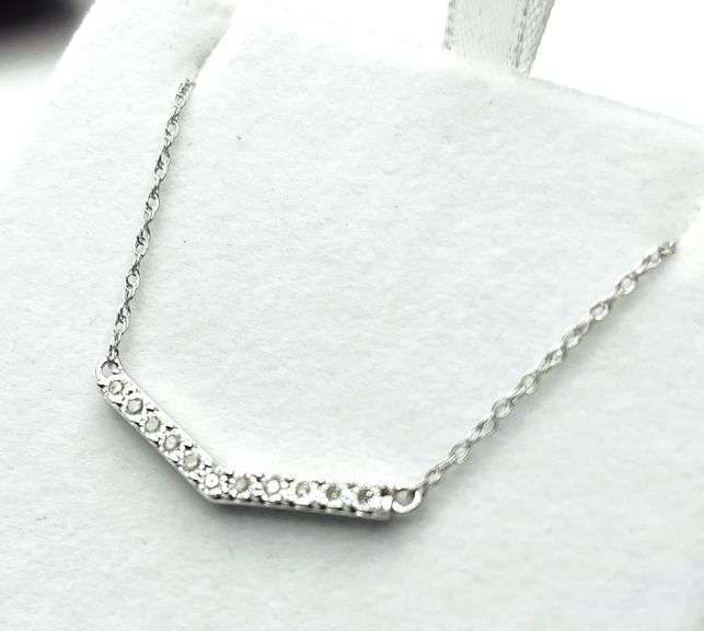 Sterling Silver Natural Diamond (0.10ct) Necklace